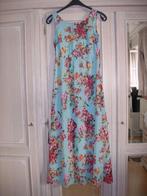 Lang Kleed met Bloemen, Ophalen of Verzenden, Zo goed als nieuw, Onder de knie
