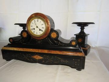 Schouwpendule en 2 cassolettes, Enlèvement