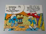 Ancienne carte postale Schtroumpf sous la pluie, Collections, Schtroumpfs, Envoi, Comme neuf, Différents Schtroumpfs, Autres types