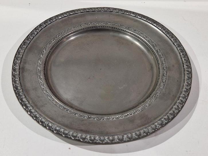 Tinnen sierbord xl Les Potstainiers Hutois Finstain , tin 94, Antiek en Kunst, Antiek | Tin, Ophalen of Verzenden