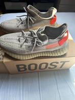 Yeezy Tail Light 43,5 licht gedragen, Kleding | Heren, Schoenen, Ophalen, Overige kleuren, Zo goed als nieuw, Sneakers