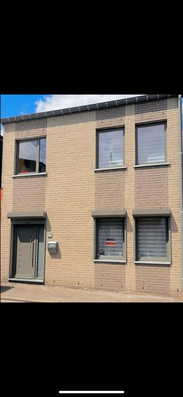 STUDENTENKAMER TE HUUR LUIK (tilleur) beschikbaar voor biedingen