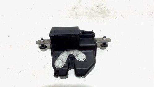 SLOTVANGER ACHTERKLEP ELEKTR. Opel Corsa D (55701971), Auto-onderdelen, Carrosserie, Achterklep, Opel, Gebruikt