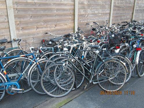 LENTE-ACTIE: ** LOT FIETSEN ** 50% KORTING ** SOLDEN **, Fietsen en Brommers, Fietsen | Dames | Damesfietsen, Gebruikt, Ophalen