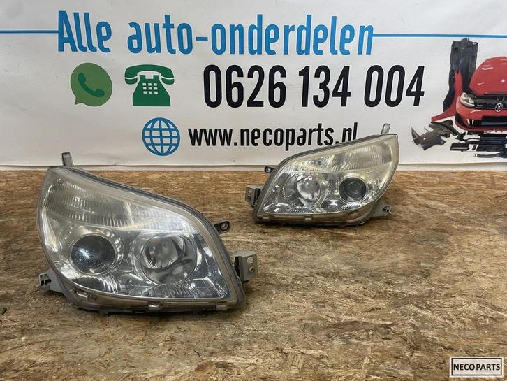 DAIHATSU TERIOS KOPLAMPEN KOPLAMP 2007 - ALLES LEVERBAAR, Auto-onderdelen, Verlichting, Daihatsu, Gebruikt, Ophalen of Verzenden