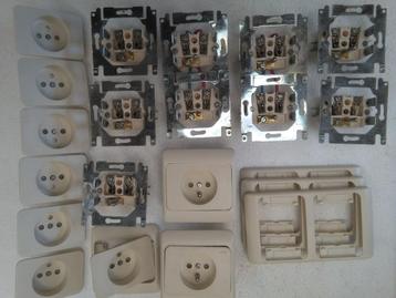 Nico Stopcontacten beschikbaar voor biedingen