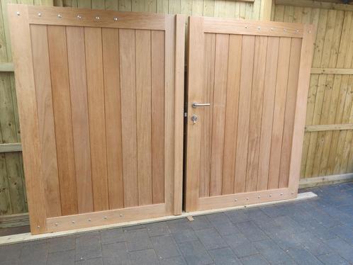 Te koop  pracht  afzelia poort en  poortje mooie  prijs!, Tuin en Terras, Tuinpoorten, Nieuw, Draaipoort, Hout, 150 tot 200 cm