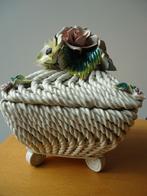 antiek BASSANO porselein mand doos porseleinen vlechtwerk IT, Enlèvement ou Envoi