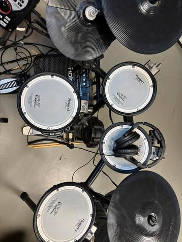 electronisch drumstel Roland TD-11, Musique & Instruments, Enlèvement, Comme neuf, Roland