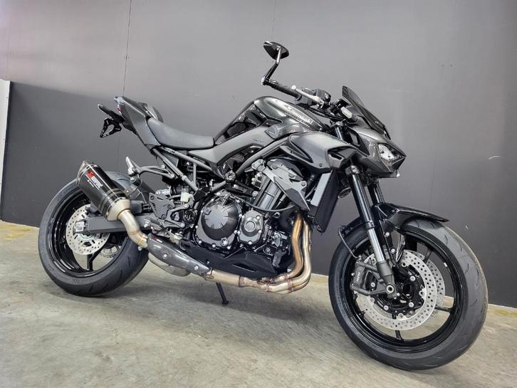 *PROMO* Kawasaki Z900 Perf. Custom Edition (4j garantie), Motoren, Motoren | Kawasaki, Bedrijf, Naked bike, meer dan 35 kW, 4 cilinders