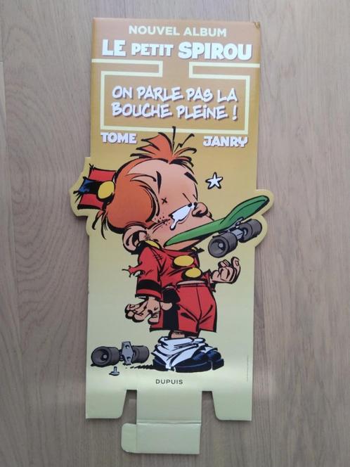 BD Le Petit Spirou PLV Tom Janry 66,5 cm sur 31 cm, Boeken, Stripverhalen, Gelezen, Eén stripboek, Ophalen of Verzenden