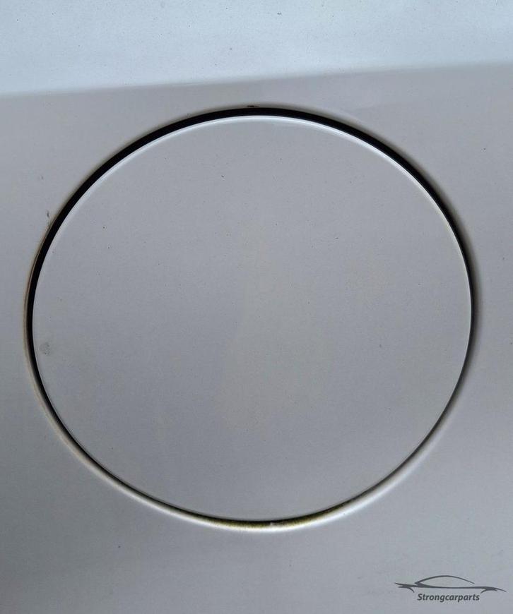 Tankklep VW Polo 6R kleurcode LB9A zo op kleur te monteren, Auto-onderdelen, Carrosserie, Deur, Volkswagen, Gebruikt, Ophalen of Verzenden