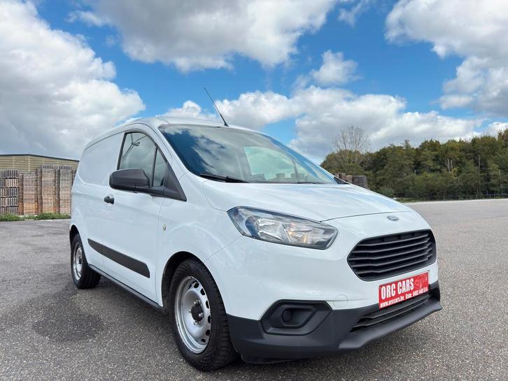 Ford Transit COURIER 1.5 TDCi LICHTE VRACHT GARANTIE, Auto's, Bestelwagens en Lichte vracht, Bedrijf, Te koop, Used 1. Bestelwagens met ervaring.
