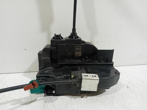 PORTIERVANGER CV ELEKTR. RECHTS VOOR Nissan X-Trail (T32), Auto-onderdelen, Carrosserie, Nissan, Voor, Rechts, Gebruikt