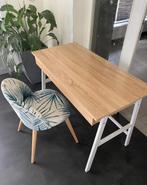 Leuke en moderne bureau met stoel, Huis en Inrichting, Bureaus, Ophalen, Zo goed als nieuw, Bureau