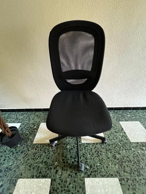 Chaise à Vendre, Huis en Inrichting, Bureaustoelen, Bureaustoel, Ergonomisch, Ophalen