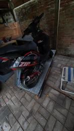 Zip h2O b klasse, Fietsen en Brommers, Ophalen, Zo goed als nieuw