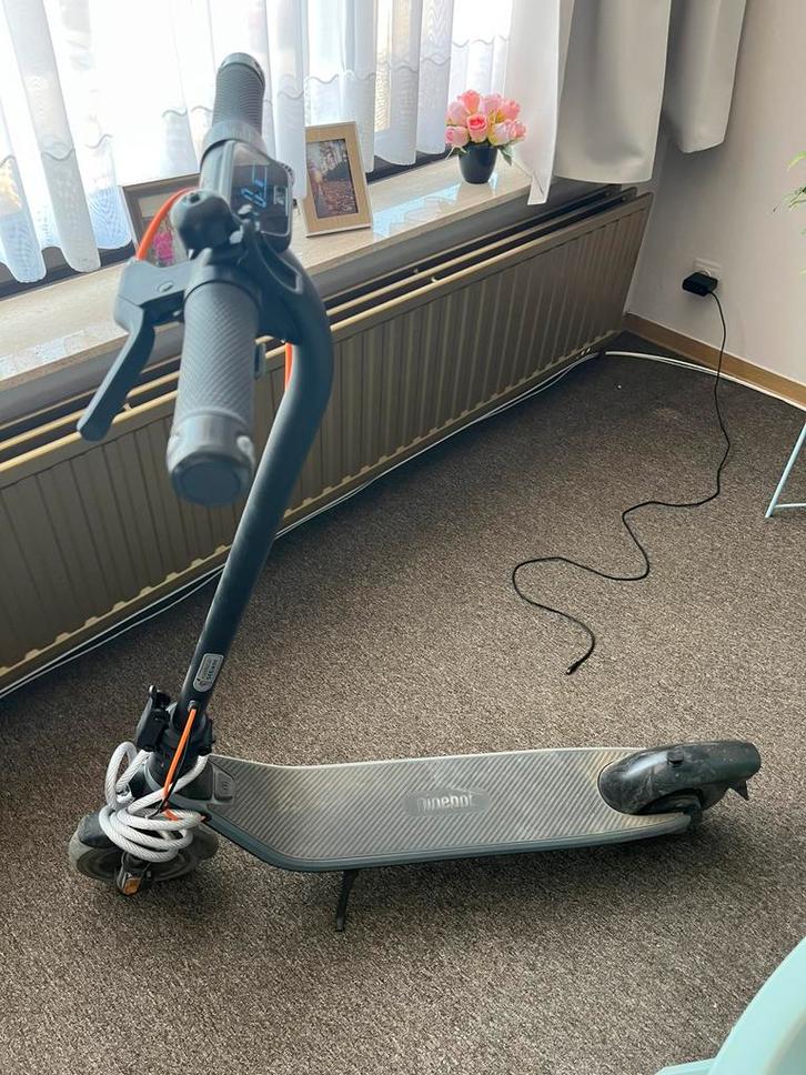 Segway Ninebot E2 Plus, Fietsen en Brommers, Steps, Zo goed als nieuw, Elektrische step (E-scooter), Ophalen