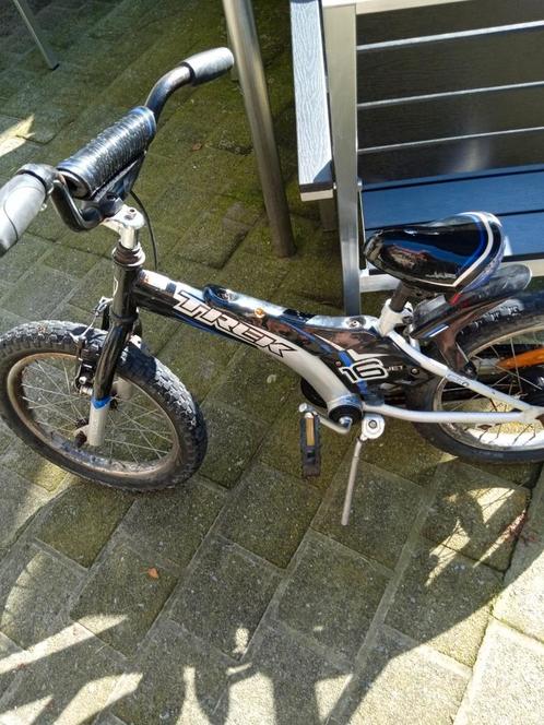 Trek 16 inch jongens fiets, Fietsen en Brommers, Fietsen | Kinderfietsjes, Gebruikt, Ophalen