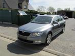 Skoda Superb 2.0 TDI Automaat Elegance, Auto's, Skoda, Beige, 4 cilinders, Leder, Bedrijf