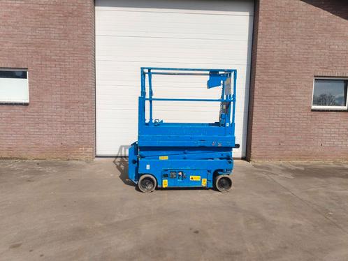 Genie GS-1532 schaarlift hoogwerker, Zakelijke goederen, Machines en Bouw | Liften, Steigers en Ladders, Ophalen of Verzenden