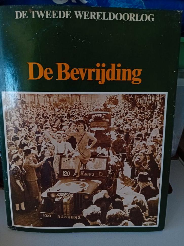 DE BEVRIJDING LEKTURAMA WW2, Boeken, Oorlog en Militair, Gelezen, Algemeen, Tweede Wereldoorlog, Ophalen of Verzenden