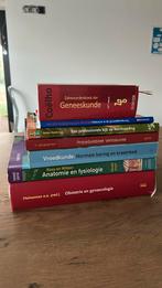 Studieboeken vroedkunde, Ophalen, Zo goed als nieuw