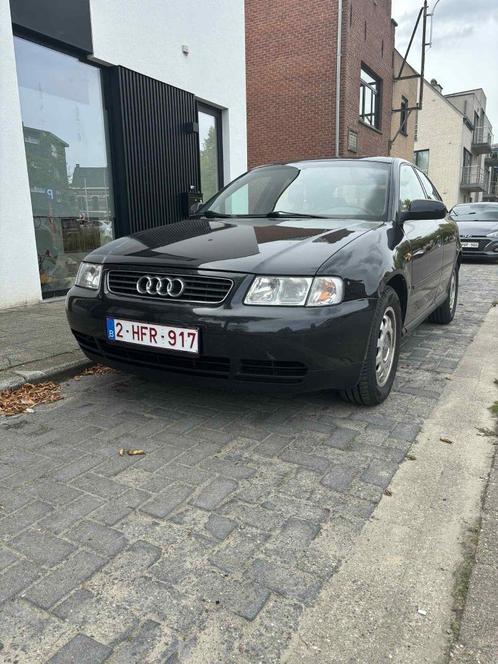 Audi a3 8l 1.6 benzine 135500km, Auto's, Audi, Particulier, A3, ABS, Airbags, Airconditioning, Bluetooth, Boordcomputer, Centrale vergrendeling