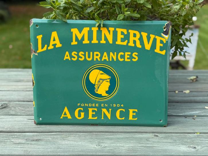 1950s Emaille Minerva Verzekeringen reclamebord, Verzamelen, Merken en Reclamevoorwerpen, Zo goed als nieuw, Reclamebord, Ophalen of Verzenden