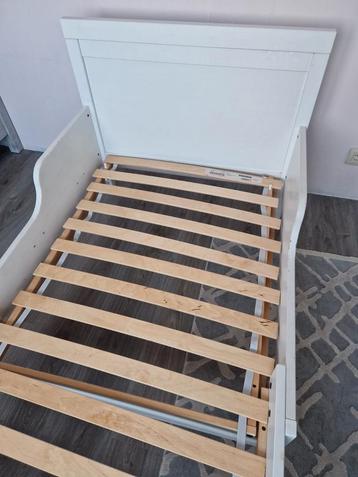 Meegroeibed ikea, Enlèvement, Comme neuf, Sommier à lattes
