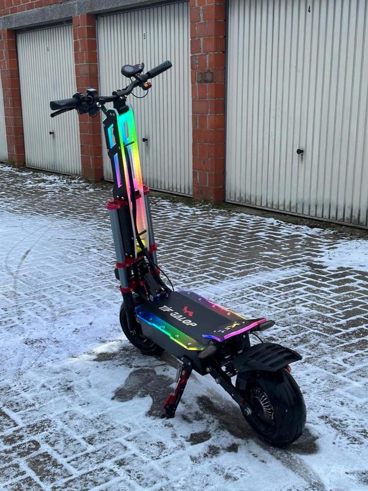 High end elektrishe step, Fietsen en Brommers, Steps, Ophalen