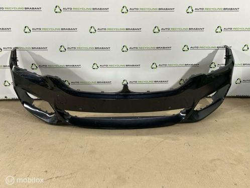 M Voorbumper BMW 5 Serie G30 / G31 M PAKKET 51118064928, Auto-onderdelen, Carrosserie, Bumper, BMW, Voor, Gebruikt, Ophalen of Verzenden