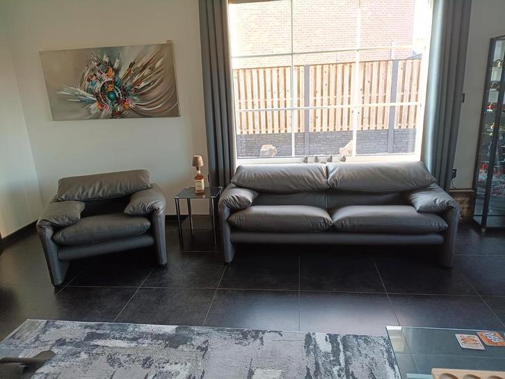 CUIR Cassina Maralonga, Maison & Meubles, Canapés | Salons, Neuf, 75 à 100 cm, Synthétique, Cuir, Métal, Autres matériaux, Enlèvement ou Envoi