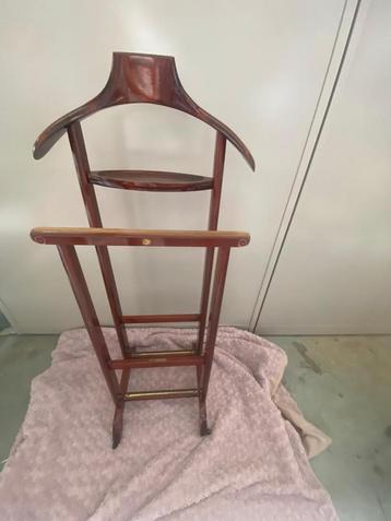 Dressboy antique, Enlèvement, Comme neuf