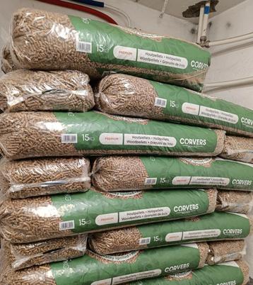 30 zakken (halve pallet) pellets voor maar €130!!  beschikbaar voor biedingen