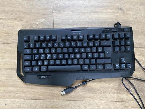 Logitech G410 gaming keyboard, Computers en Software, Toetsenborden, Zo goed als nieuw, Azerty, Bedraad, Gaming toetsenbord, Ophalen