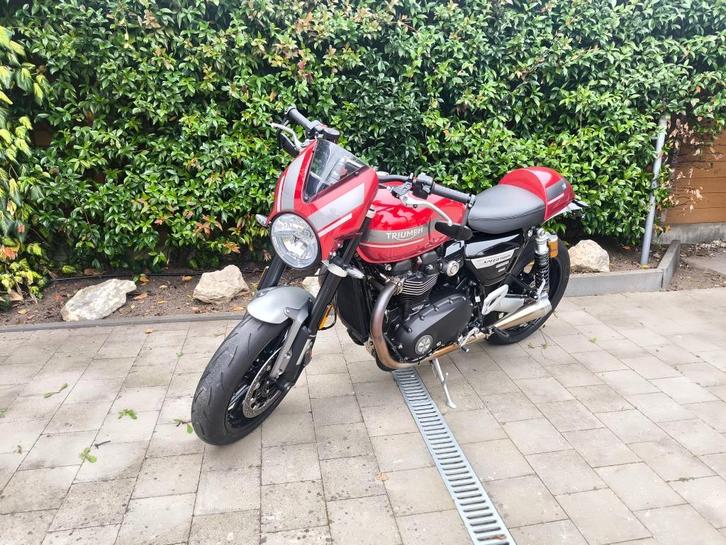 Triumph speedtwin 1200"PRACHTSTAAT", Motoren, Motoren | Triumph, Particulier, Naked bike, meer dan 35 kW, 2 cilinders, Motorrijbewijs A