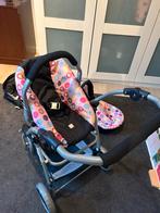 Poppenwagen met 3 verschillende wisselbare kinderzitjes., Kinderen en Baby's, Speelgoed | Poppen, Ophalen, Zo goed als nieuw