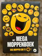 Smiley - Het mega moppenboek, Ophalen of Verzenden, Smiley