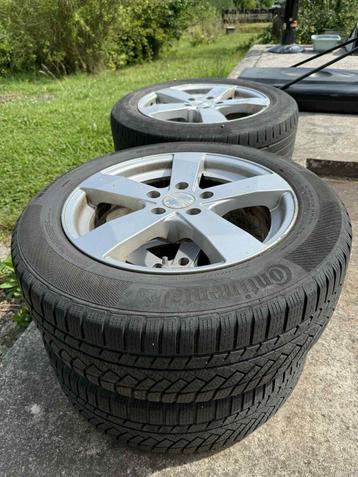Dezent 17" 5x120 wielen op banden beschikbaar voor biedingen