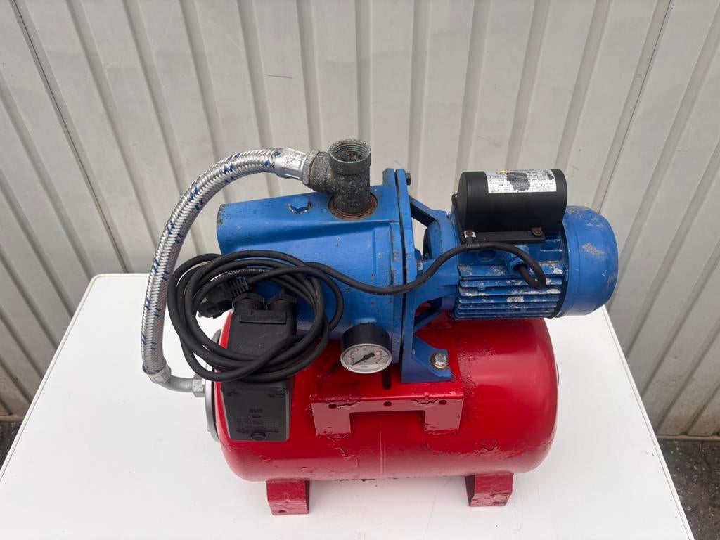 Waterpomp, Jardin & Terrasse, Pompes à eau, Enlèvement, Comme neuf, Électrique, Pompe d'arrosage