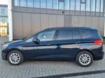 BMW GRAN TOURER 216D AUTOMAAT UIT 2015, Auto's, Monovolume, Blauw, Leder, Bedrijf