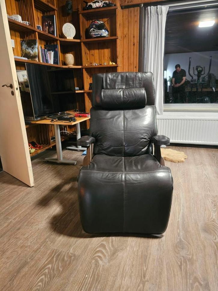 Human touch PC-075 perfect chair zero gravity electrisch, Huis en Inrichting, Zetels | Zetels en Chaises Longues, Zo goed als nieuw