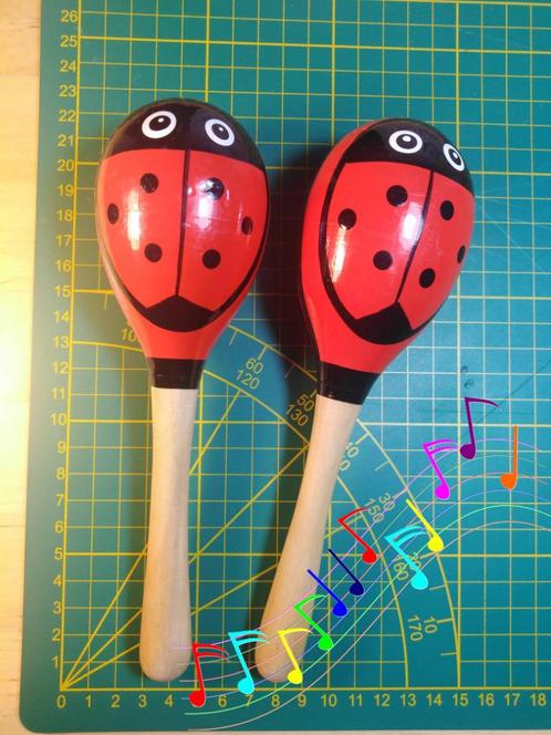 Maracas (paar) in beschilderd houten lieveheersbeestjespatro, Muziek en Instrumenten, Percussie, Zo goed als nieuw, Overige soorten