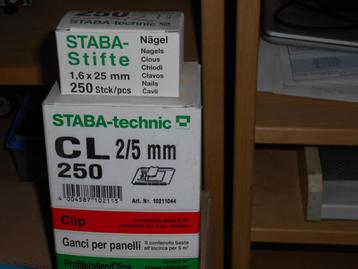 plafondlaminaatclips van 2mm en 2.5 mm beschikbaar voor biedingen