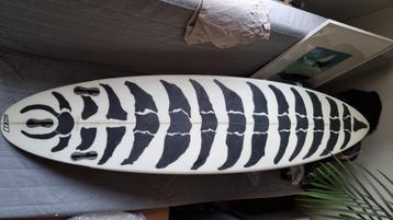 Surfboard 6'3'' MICA (Portugal) Volume 29.50L FCS2, Enlèvement, Comme neuf