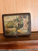 Antieke koekendoos in blik, Ophalen, Gebruikt