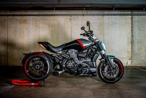 Ducati Xdiavel black Star, Motoren, Motoren | Ducati, Particulier, Overig, meer dan 35 kW, 2 cilinders, Ophalen