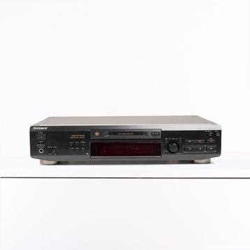 Ontgrendelbare Sony MDS JE-520 minidisc beschikbaar voor biedingen