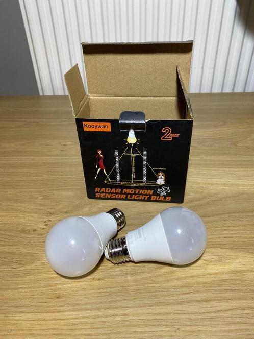 Ledlamp, bewegingsmelder, 9 W, E27, warmwit, 2700 K, Huis en Inrichting, Lampen | Losse lampen, Nieuw, Led-lamp, E27 (groot), Ophalen of Verzenden